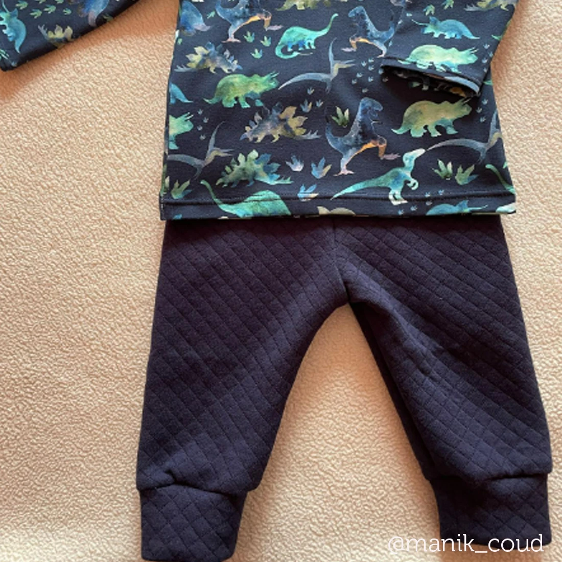 Gesteppter Jersey Baumwolle Marineblau 4 Gesteppter Jersey Baumwolle Marineblau – Bild 4