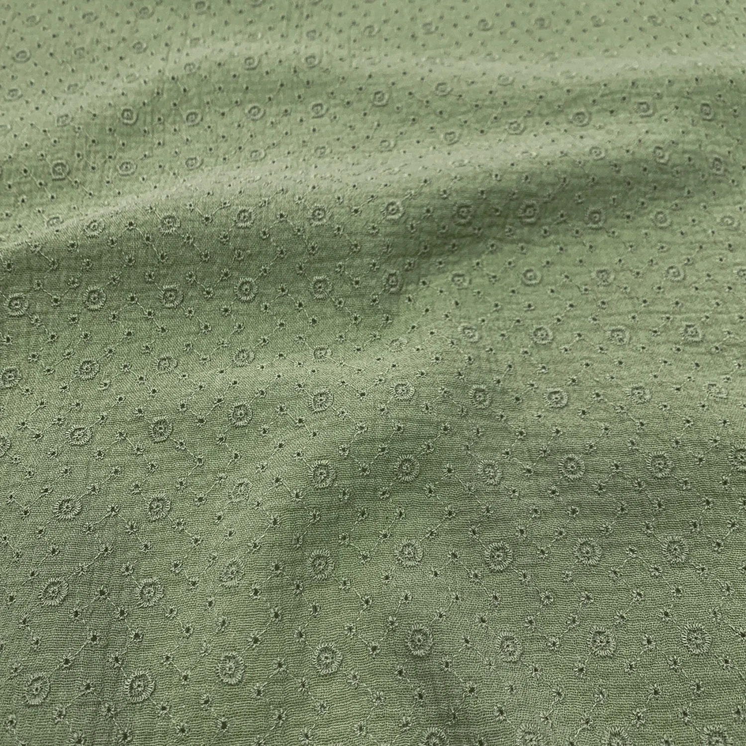 Musselin BlumenstickereiKhaki 1 Musselin BlumenstickereiKhaki