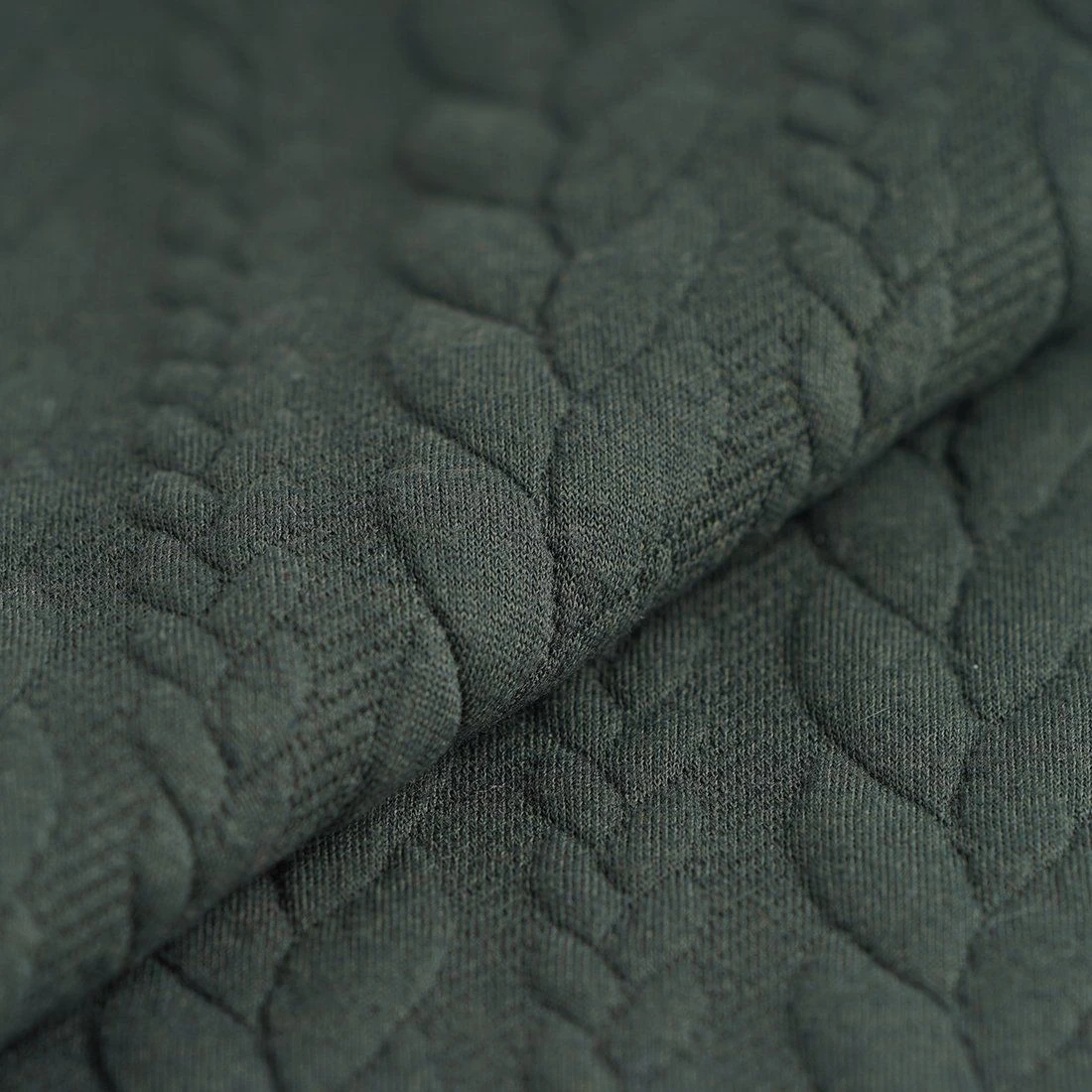 Strickstoff Ngerippt Visksoe Flechtmuster Grün 1 Strickstoff Ngerippt Visksoe Flechtmuster Grün