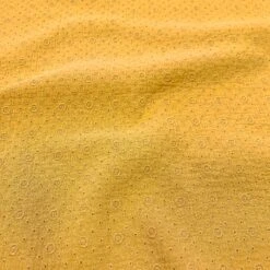 Musselin Blumenstickerei In Senfgelb